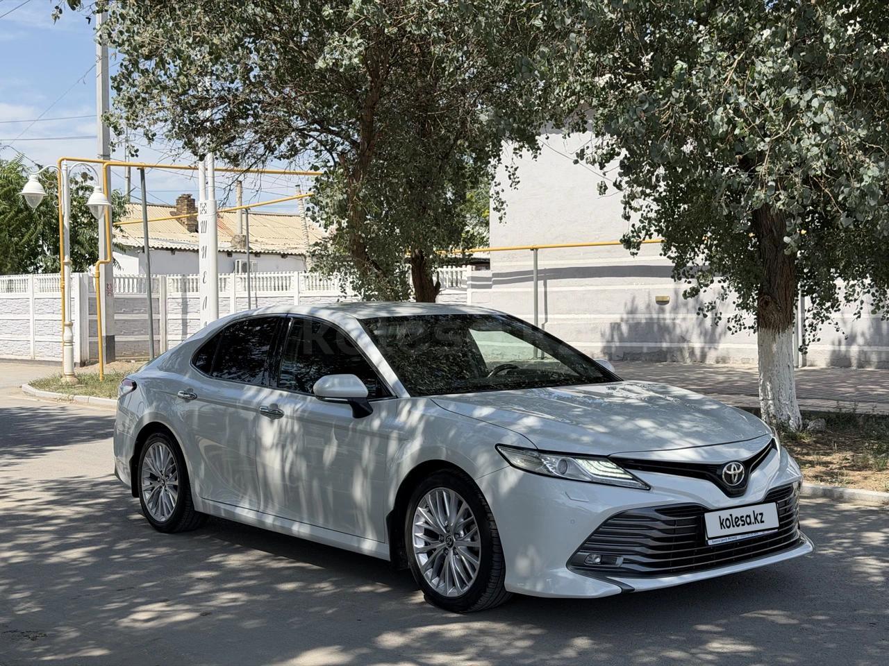Toyota Camry — фото, Алматы
