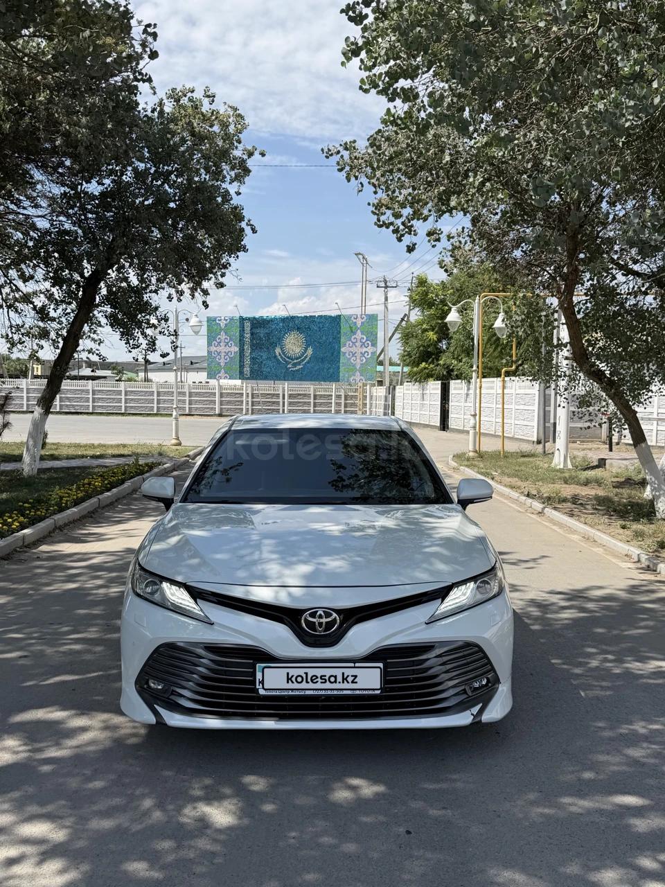 Toyota Camry — фото, Алматы