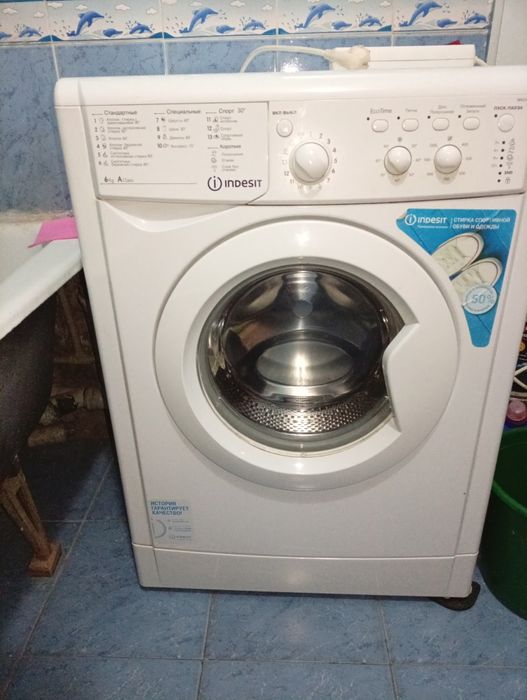Продам стиральную машину indesit — фото, Алматы